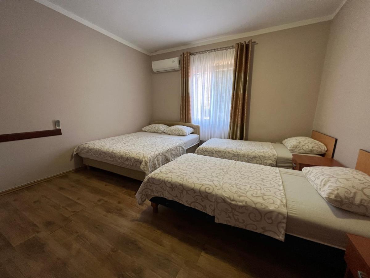 Apartments Djukic Tivat Extérieur photo