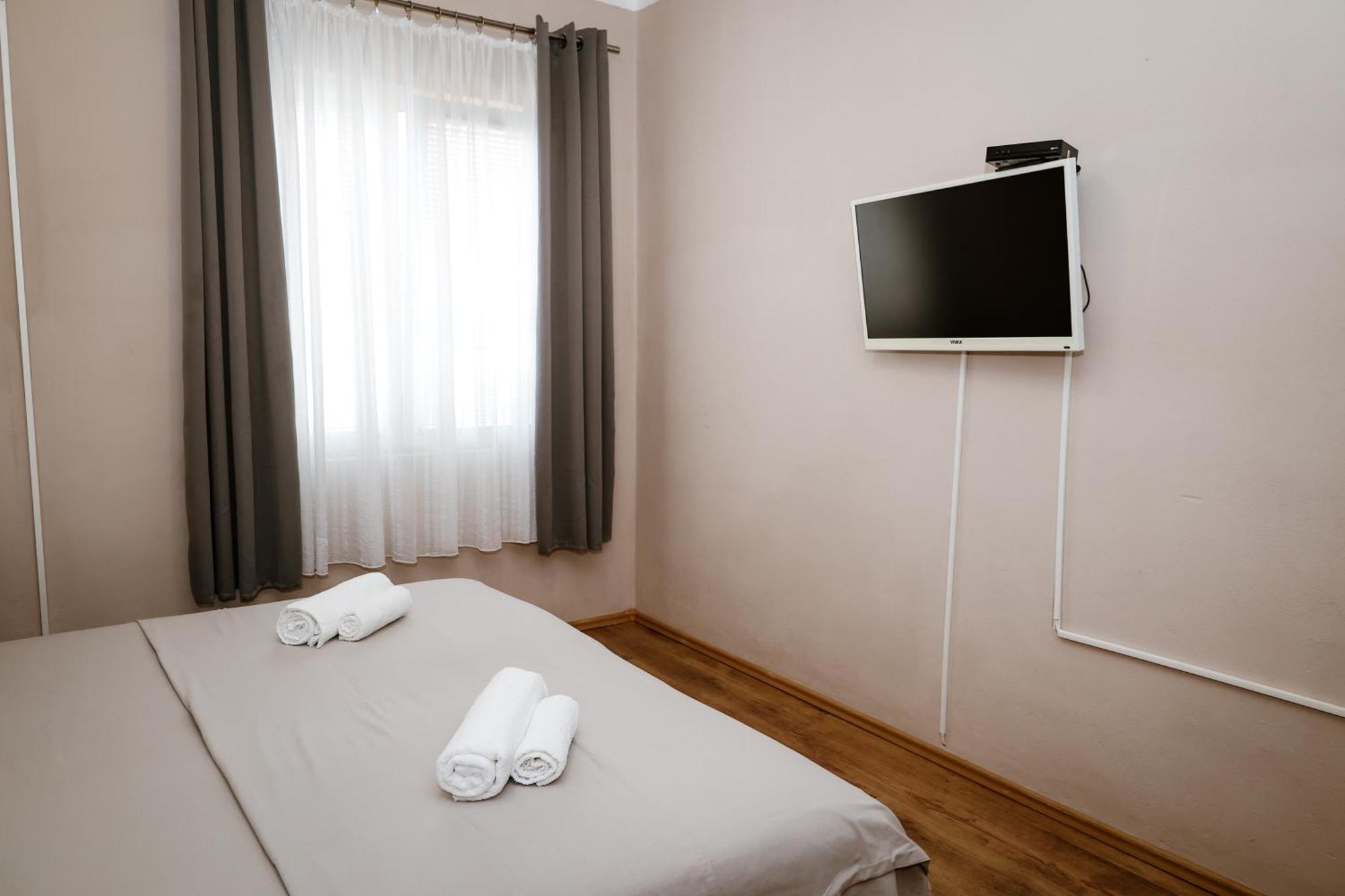 Apartments Djukic Tivat Extérieur photo