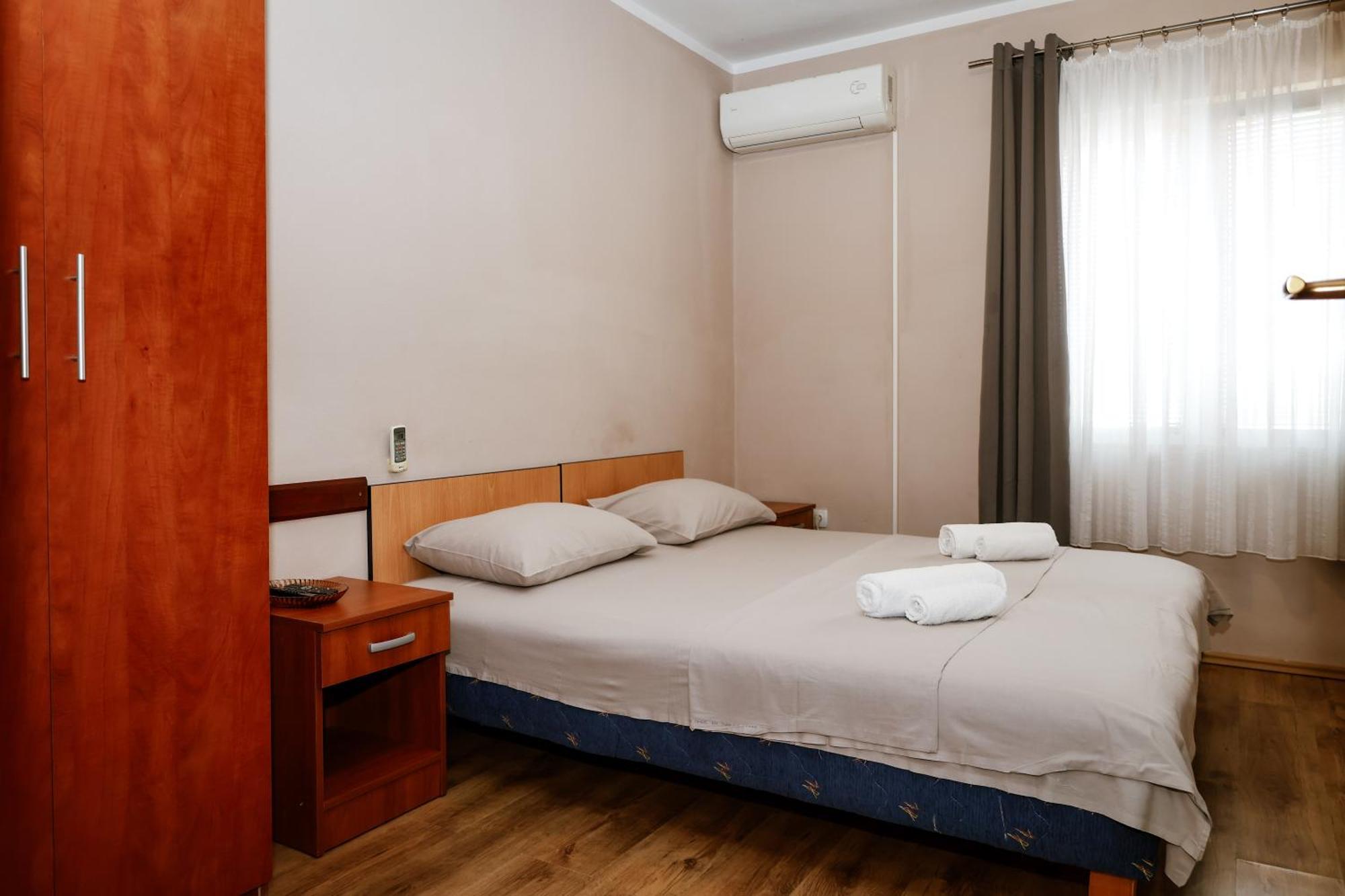 Apartments Djukic Tivat Extérieur photo